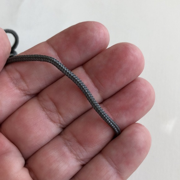 5/$10   9 YARDS 2MM Paracord Parachute Cord  GRAY GREY - Picture 3 of 4